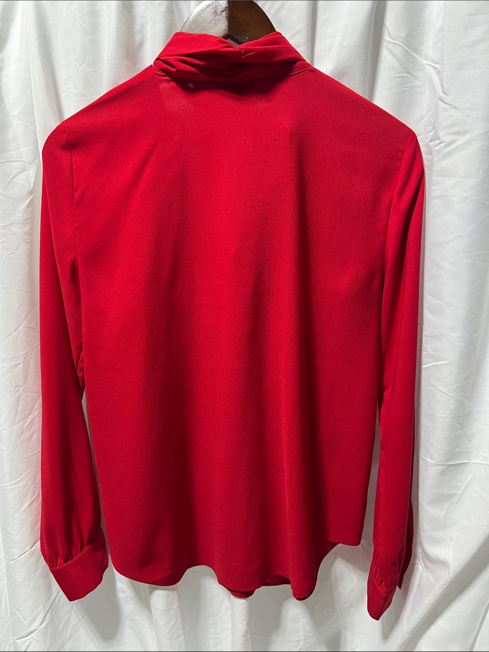 Ann Taylor Red Long-Sleeve Tie-Neck Blouse - Picture 3 of 4